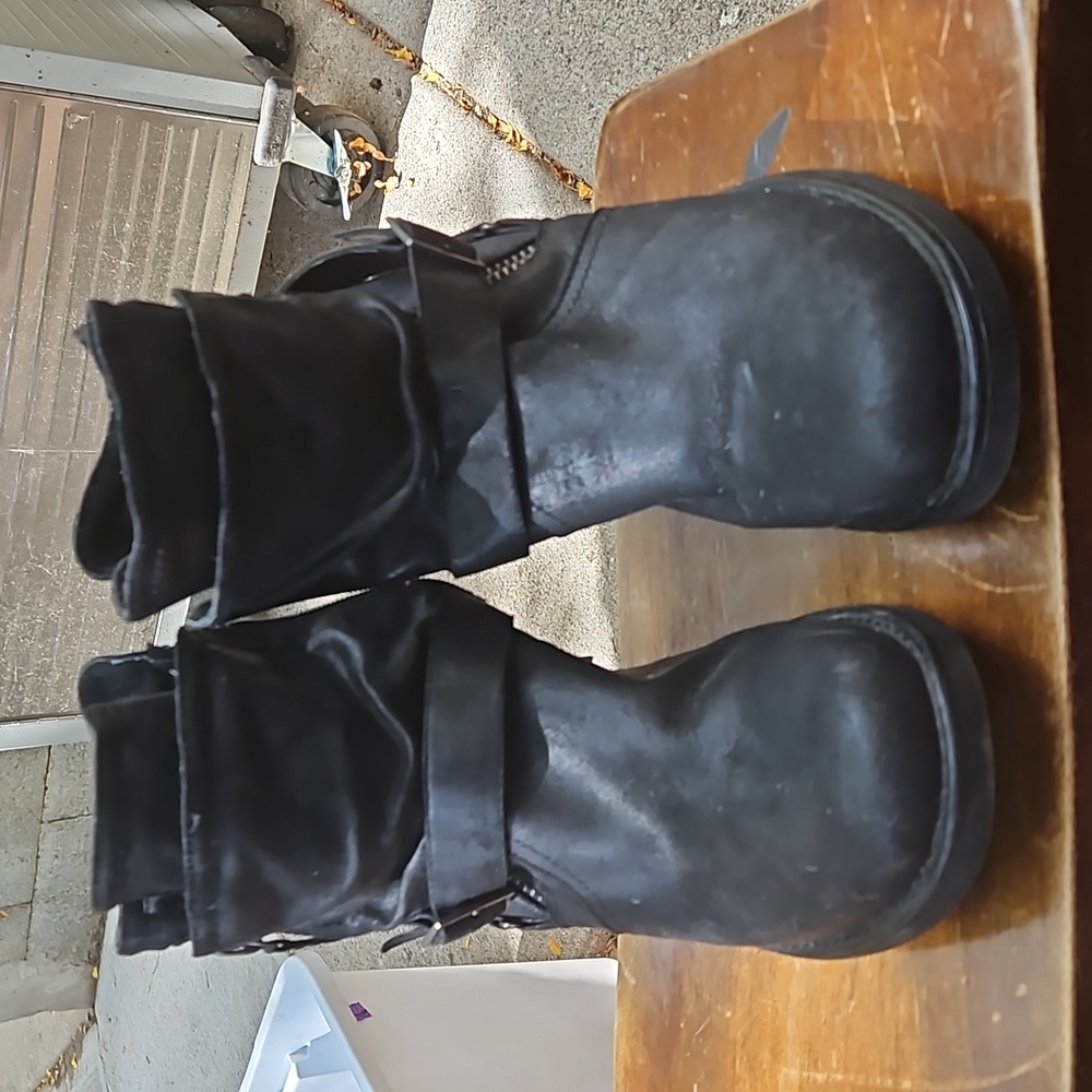 B-52 black motorcycle boots women's